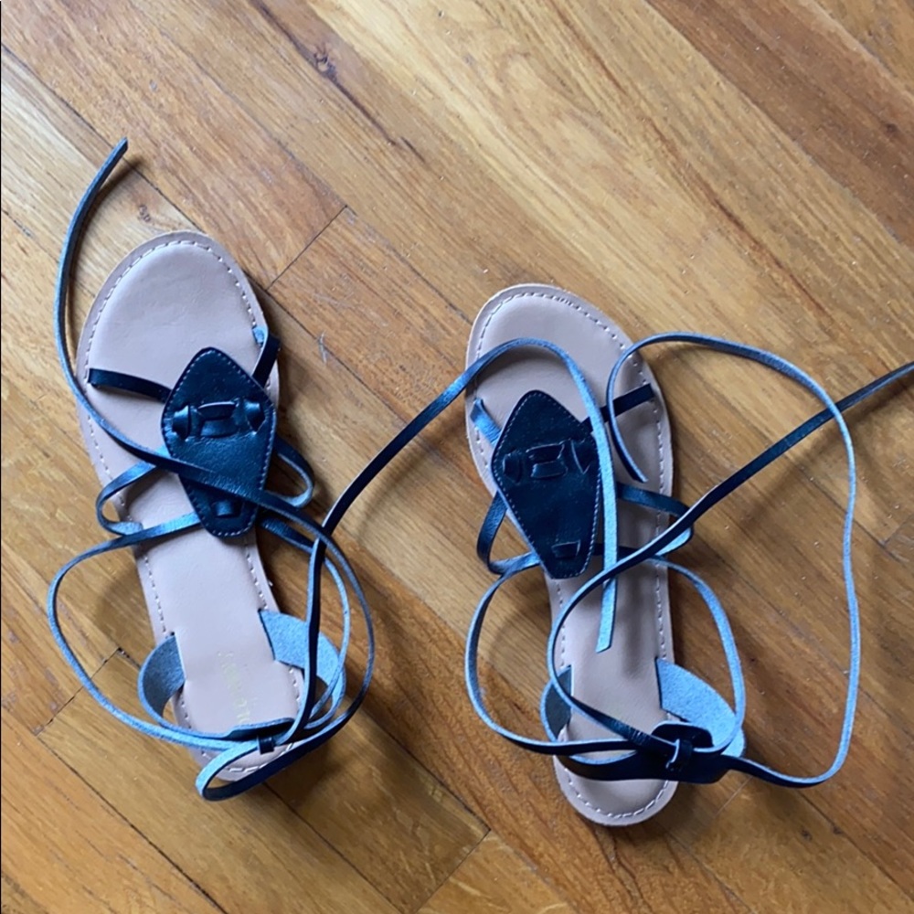 Old Navy Black Sandals